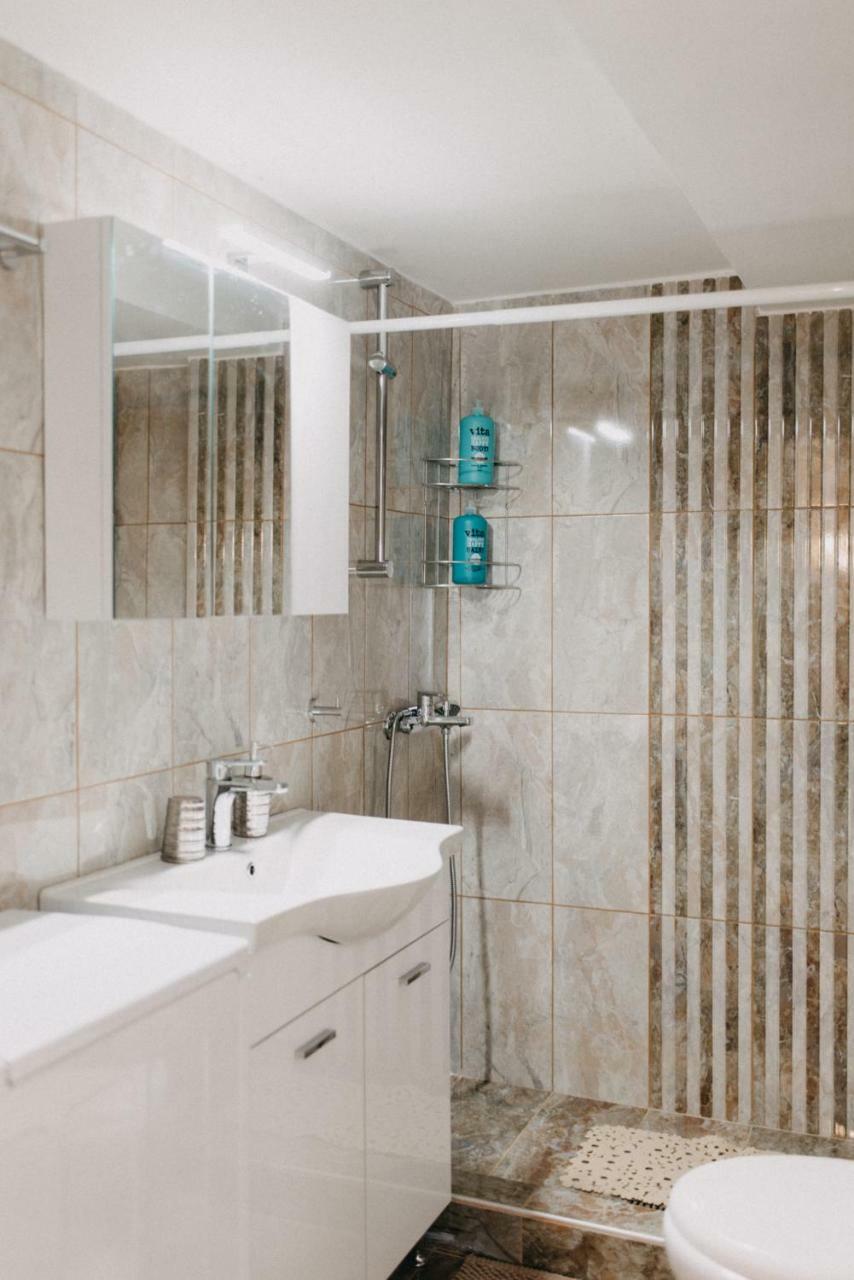 Best House, Central Luxury Apartment, Agiou Nikolaou, Patra Exterior photo