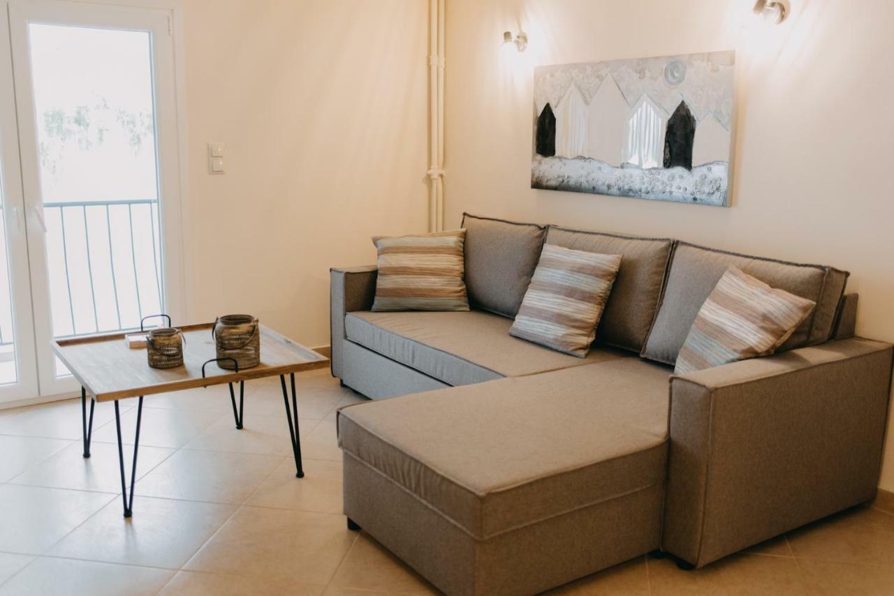 Best House, Central Luxury Apartment, Agiou Nikolaou, Patra Exterior photo