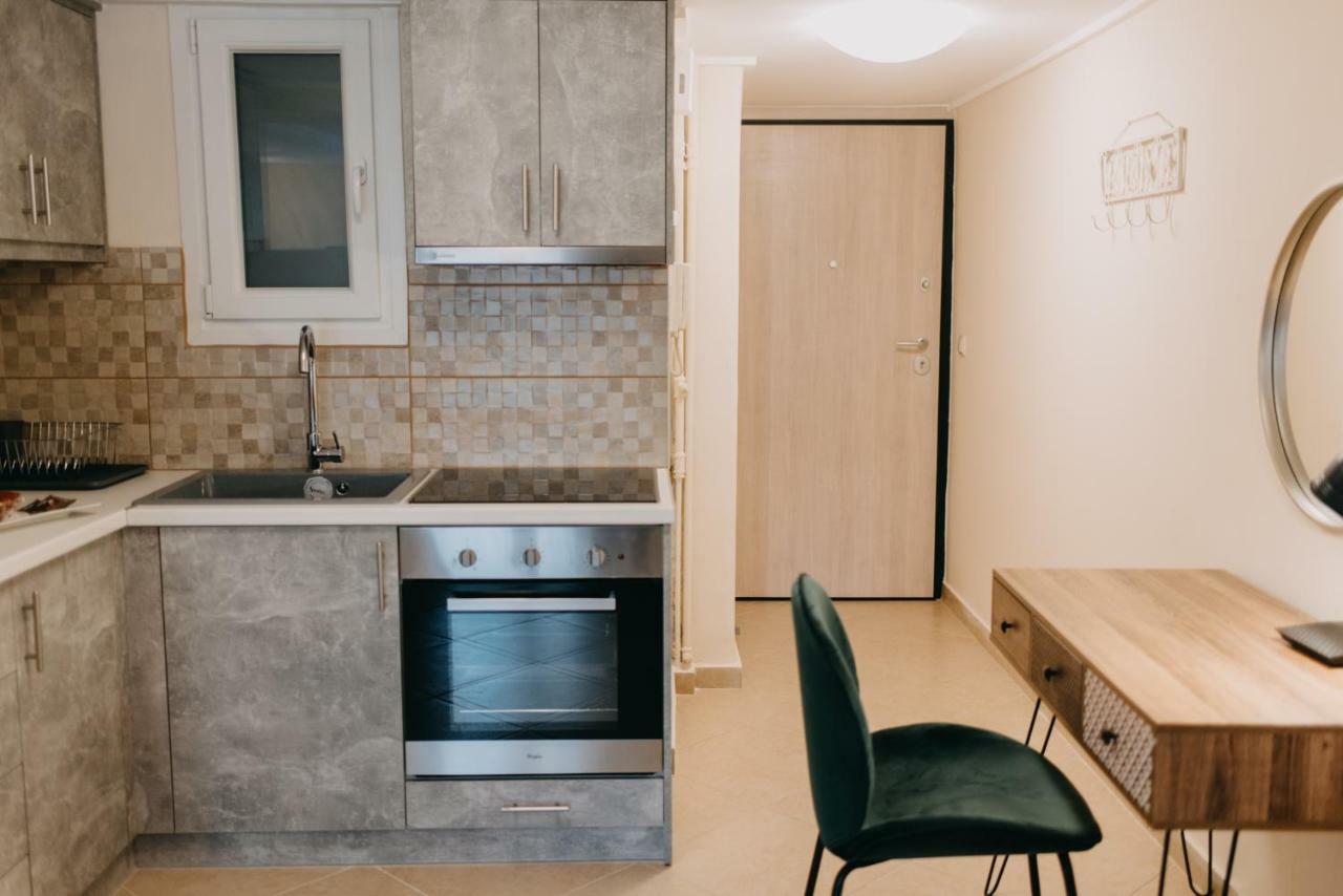 Best House, Central Luxury Apartment, Agiou Nikolaou, Patra Exterior photo